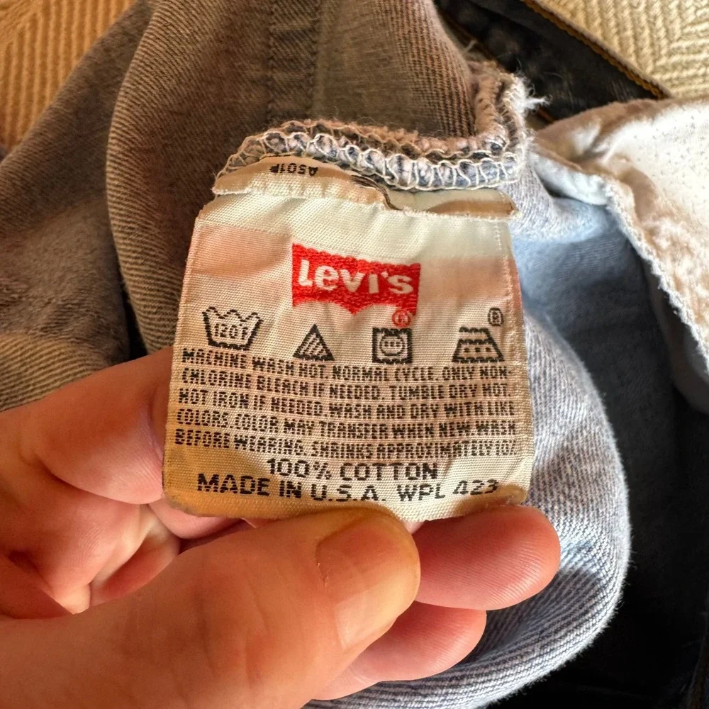 Vintage 90s Levis 501xx Mens 44x36 (40x31) Made in USA Denim Button Fly Jeans